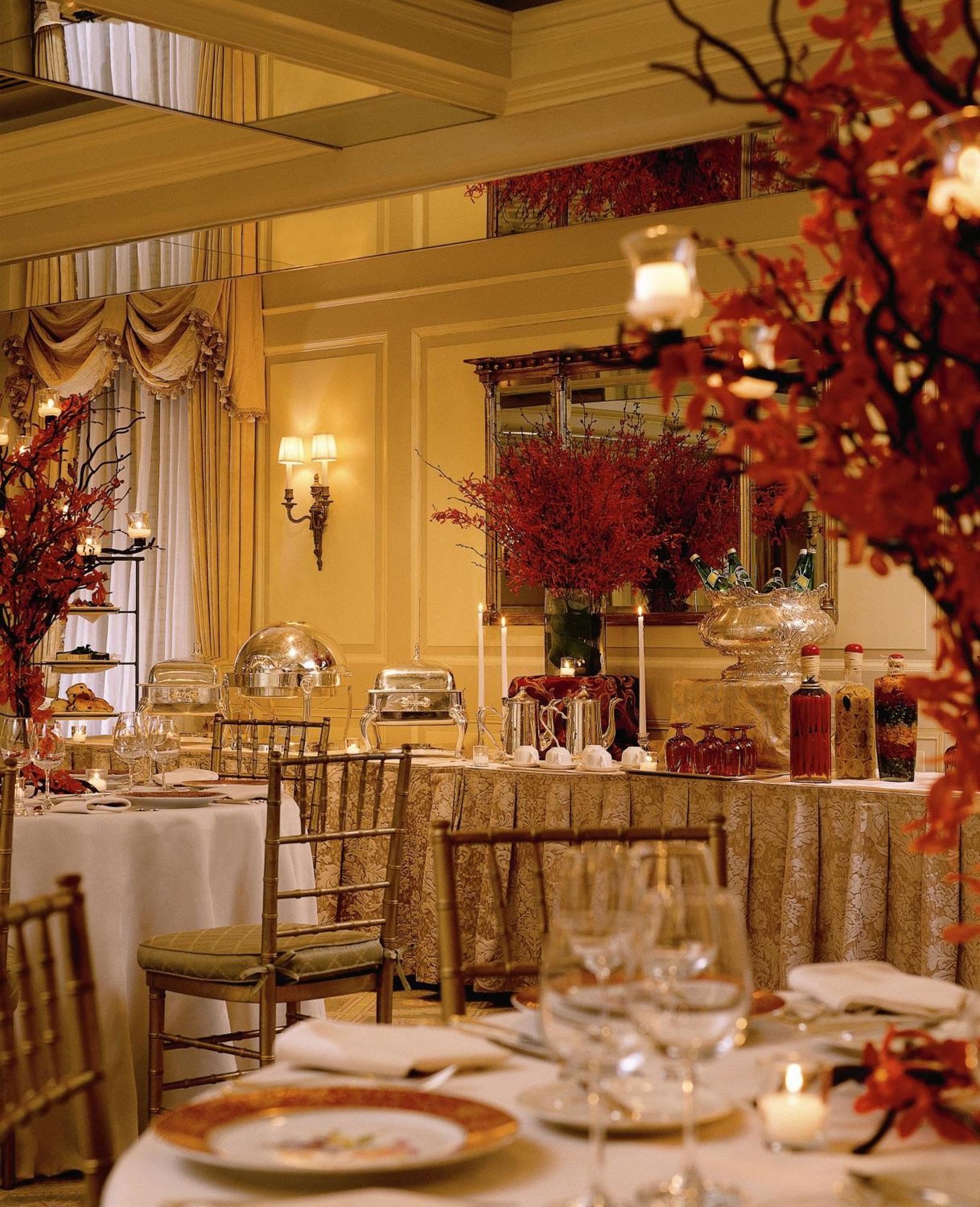 The Carlyle, A Rosewood Hotel New York Exterior foto